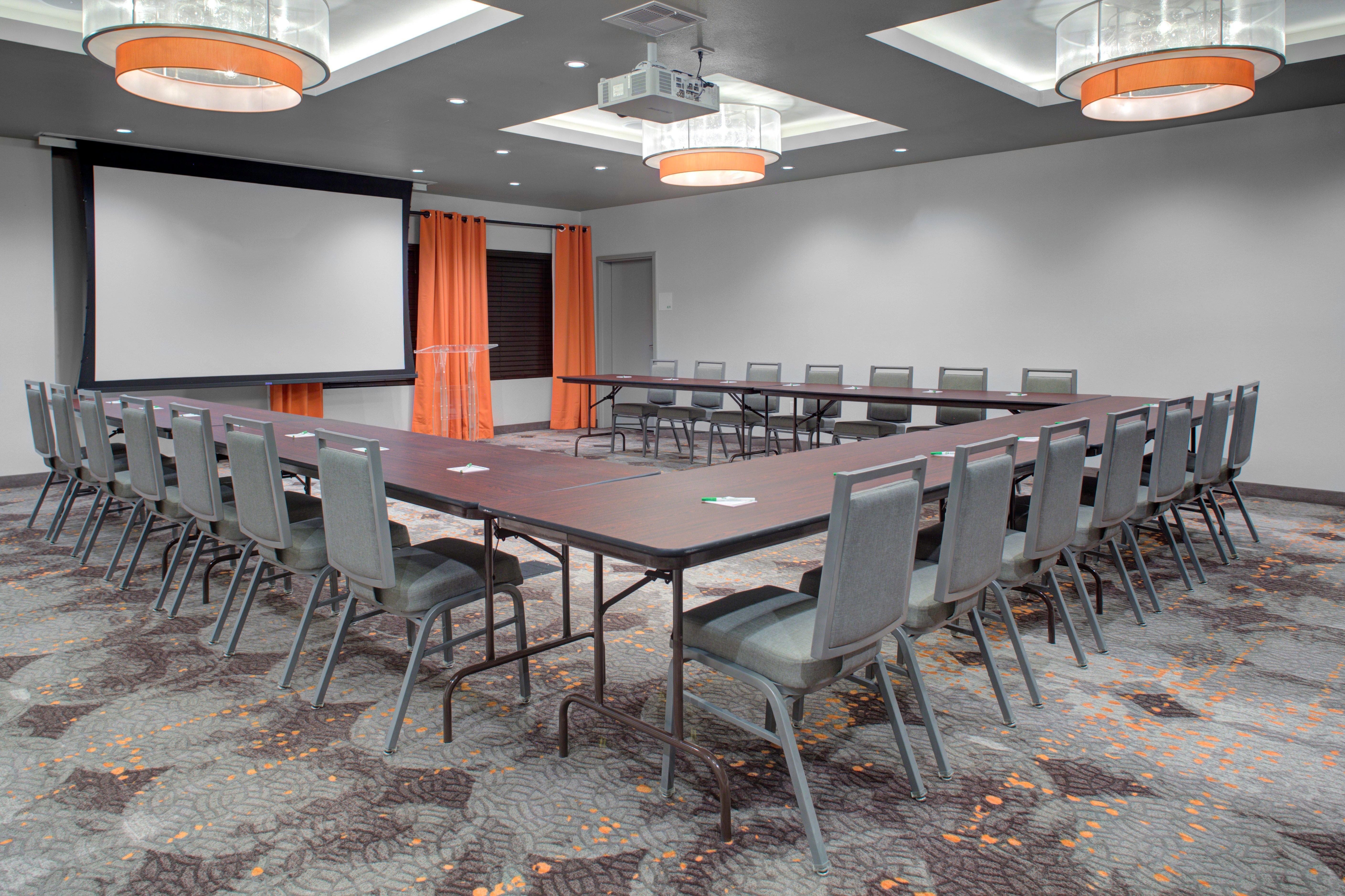Holiday Inn Windsor - Wine Country By Ihg Exterior photo